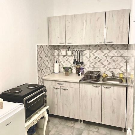 Easy Apartments Ledine Екстериор снимка