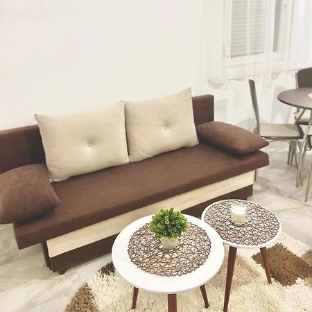 Easy Apartments Ledine Екстериор снимка