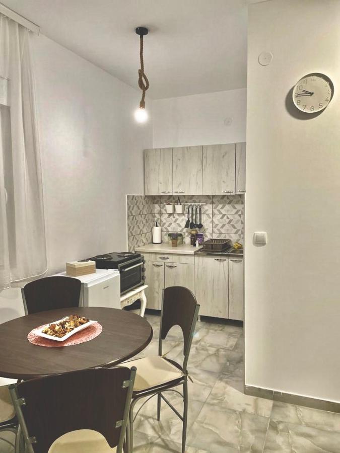 Easy Apartments Ledine Екстериор снимка